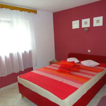 Appartement Jelena, 50 Mt From The Beach, Vir