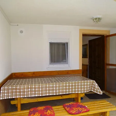 Appartement Jelena, 50 Mt From The Beach,