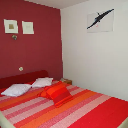 Apartamento Jelena, 50 Mt From The Beach, Vir